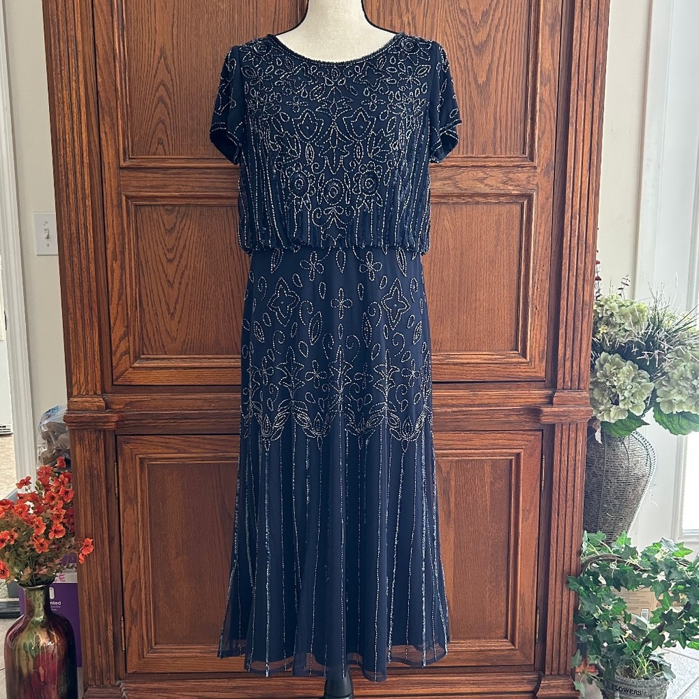 Adrianna Papell Short Sleeve Beaded Midi Gown in Navy Blue Size 12